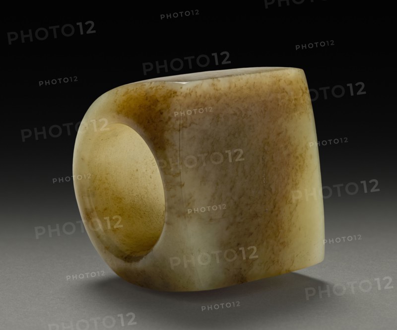 Thumb Ring, 1736-1795. China, Qing dynasty (1644-1912), Qianlong reign (1735-1795). Jade               ; diameter: 2.9 cm (1 1/8 in.); overall: 3 cm (1 3/16 in.).