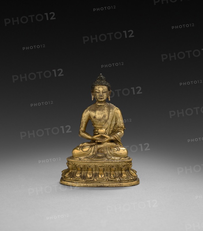 Seated Buddha, 1500s. China, Ming dynasty (1368-1644). Gilt bronze; overall: 9.9 cm (3 7/8 in.).