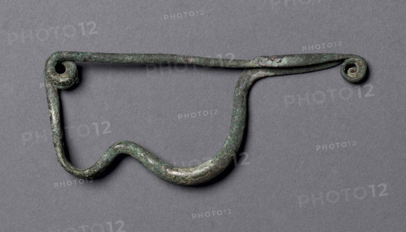 Fibula, c. 700 BC. Italy. Bronze; overall: 10.2 cm (4 in.).