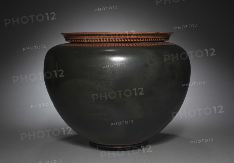Dinos, c. 520-515 BC. Circle of Antimenes Painter (Greek). Black-figure terracotta; diameter: 50.8 cm (20 in.); overall: 33.6 cm (13 1/4 in.); diameter of rim: 34 cm (13 3/8 in.).