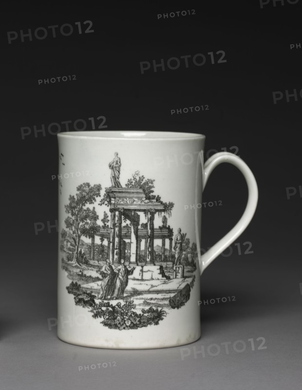 Mug, c. 1760. Worcester Porcelain Factory (British). Soft-paste porcelain; overall: 12.3 x 12.3 x 7.8 cm (4 13/16 x 4 13/16 x 3 1/16 in.).
