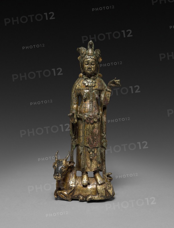 Maheshvara (Shiva) Standing on a Bull, Six Dynasties Period (317-581), Northern Qi Dynasty (550-577). China, Six Dynasties period (317-581), Northern Qi dynasty (550-577). Gilt bronze; overall: 22.5 cm (8 7/8 in.).