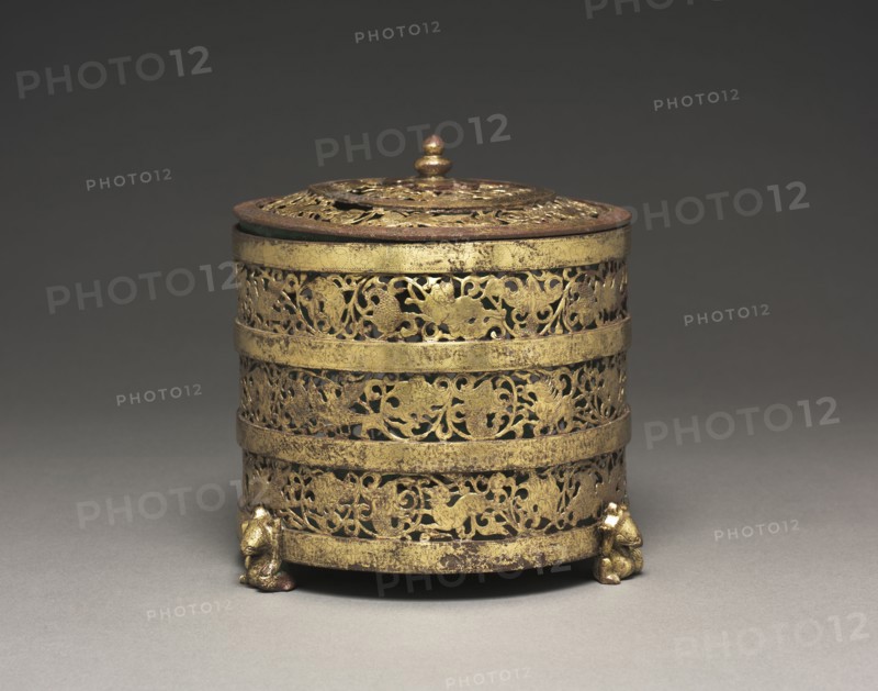 Cylindrical Container with Cover (Lian), 100 BC- 100. China, Han dynasty (202 BC-AD 220). Gilt bronze with openwork and chased designs; diameter: 16 cm (6 5/16 in.); overall: 17.2 cm (6 3/4 in.).