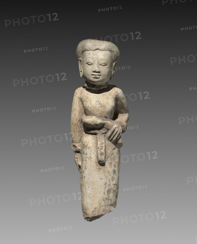 Female Figure, Majapahit Dynasty (1293-1478). Eastern Java, Majapahit Dynasty (1295-1478). Terracotta; overall: 17.6 cm (6 15/16 in.).