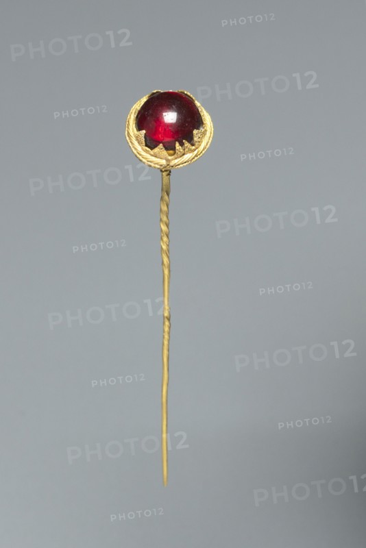 Straight Pin, c. 500 BC. Italy, Etruscan, late 6th Century BC. Gold and glass; overall: 6.4 cm (2 1/2 in.).