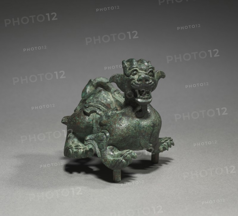 Winged Chimera (Bixie), 400s. China, Southern and Northern Dynasties period (386-589). Bronze; overall: 6.7 x 7 cm (2 5/8 x 2 3/4 in.).