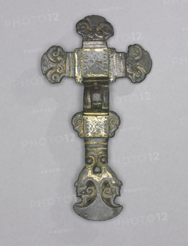 Fibula, 500s. Anglo-Saxon, Migration period, 6th century. Gilt bronze; overall: 14 x 7.7 cm (5 1/2 x 3 1/16 in.)