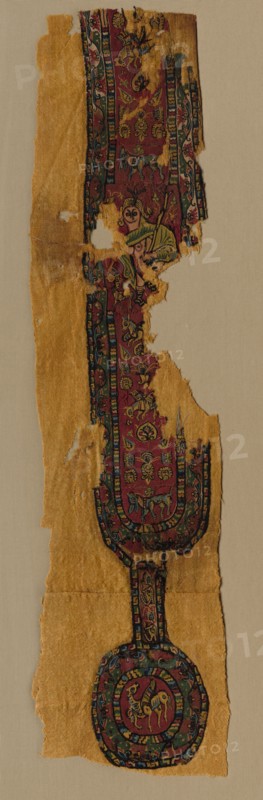 Clavi (Decorative Band), 700s. Egypt, Islamic Umayyad or Abbasid period, 8th century. Wool; plain weave with slit-tapestry weave; overall: 81 x 20.3 cm (31 7/8 x 8 in.)