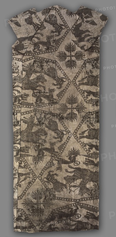 Fragment of a Caftan, 935-1055. Iran or Iraq, Buyid period, 10th-11th Century. Lampas weave, silk; overall: 141.5 x 156.5 cm (55 11/16 x 61 5/8 in.)
