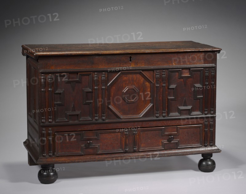 Chest, c. 1700. America, Massachusetts, perhaps Salem, 18th century. Oak and pine; overall: 77.5 x 115.3 x 53.7 cm (30 1/2 x 45 3/8 x 21 1/8 in.).