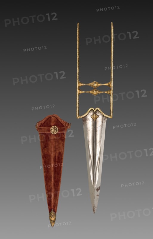 Katar dagger, 1700s. India, Mughal. Iron handle with gold inlay; steel blade; wooden sheath with velvet cover, brass boss, iron tip with gold inlay; overall: 45.6 x 8.2 cm (17 15/16 x 3 1/4 in.).