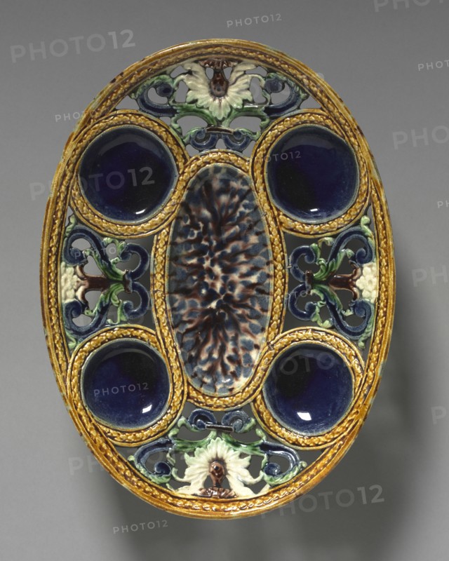 Oval Dish, late 1500s. Circle of Bernard Palissy (French, 1510-1589). Earthenware and lead glazes; overall: 30 x 22.6 cm (11 13/16 x 8 7/8 in.).
