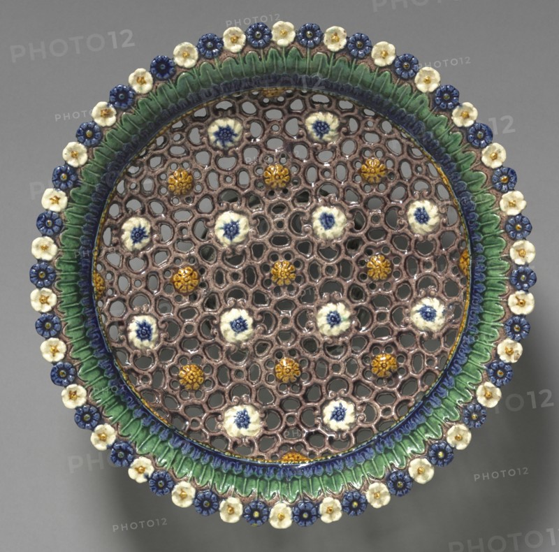 Dish with Open Work, late 1500s. Circle of Bernard Palissy (French, 1510-1589). Lead-glazed earthenware; diameter: 26 cm (10 1/4 in.).