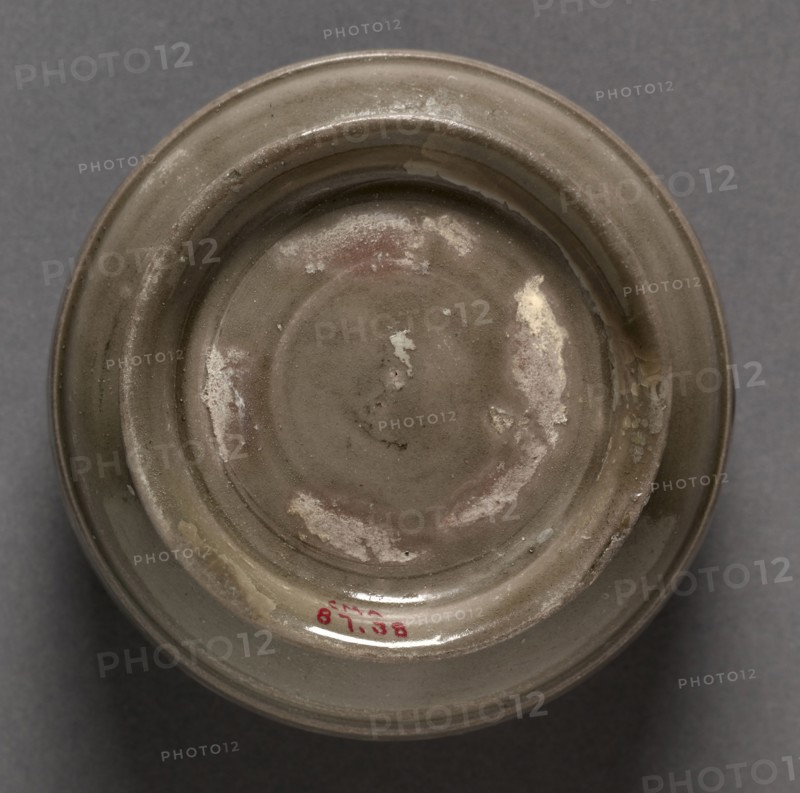 Covered Box with Double-Parrot Design, 960-1127. China, Zhejiang province, Northern Song dynasty (960-1127). Glazed stoneware with incised decoration, Yue ware;