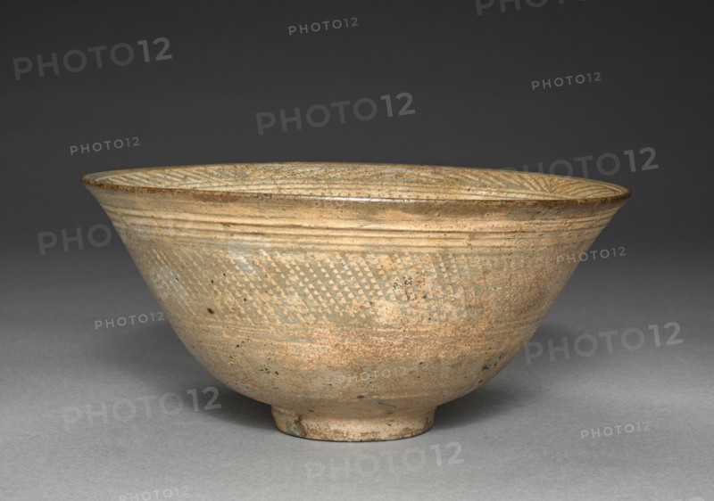 Bowl with Stamped Floral Decoration, 1600s-1700s. Korea, Joseon dynasty (1392-1910). Glazed ceramic; overall: 8.8 cm (3 7/16 in.).
