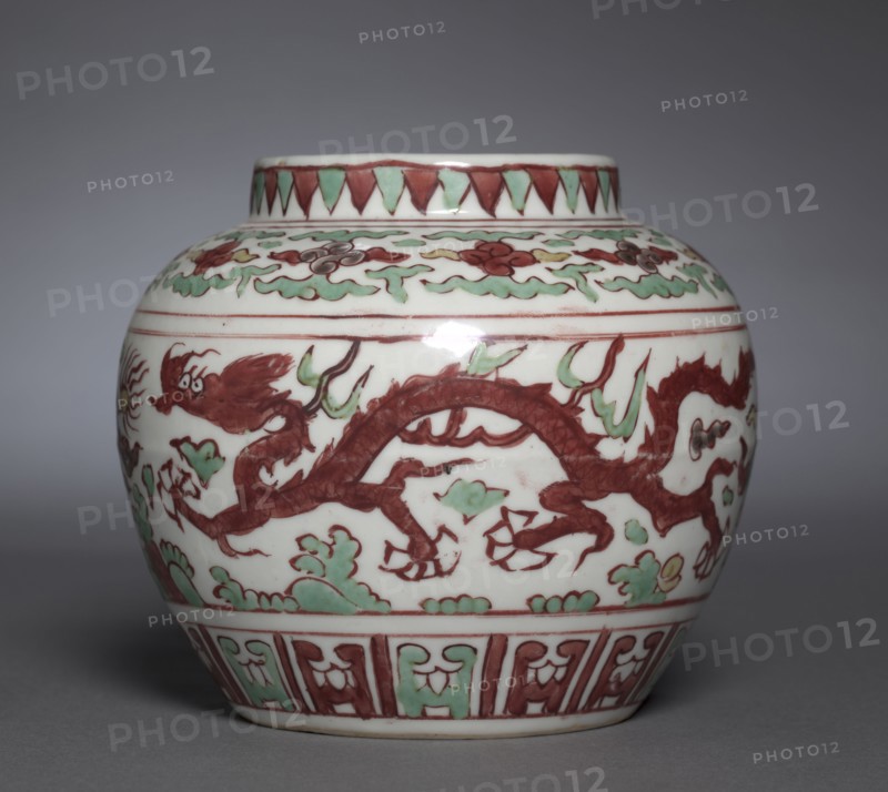 Jar with Dragons Pursuing Flaming Jewels, 1522-1566. China, Jiangxi province, Jingdezhen kilns, Ming dynasty (1368-1644), Jiajing mark and reign (1521-1566). Procelain with wucai (five color) overglaze enamel decoration; diameter: 14.7 cm (5 13/16 in.); overall: 12.9 cm (5 1/16 in.).