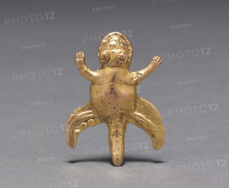 Tadpole Pendant, 800-1500. Panama, Veraguas. Cast gold; overall: 4.8 x 3.6 x 1.1 cm (1 7/8 x 1 7/16 x 7/16 in.).