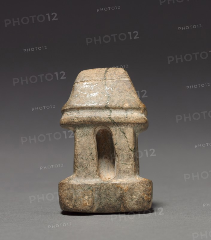 Architectural Model, 100 BC - 300. Mexico, Guerrero, Mezcala, 2nd Century BC-4th Century. Serpentine; overall: 7.3 x 4.7 x 3.4 cm (2 7/8 x 1 7/8 x 1 5/16 in.).