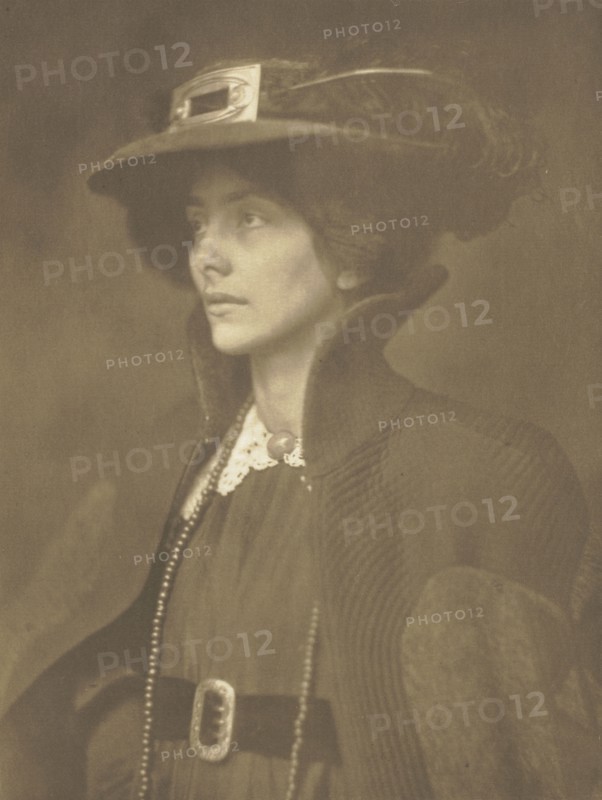 Camera Work: Frau Mathasius, 1904. J. Craig Annan (British, 1864-1946). Photogravure
