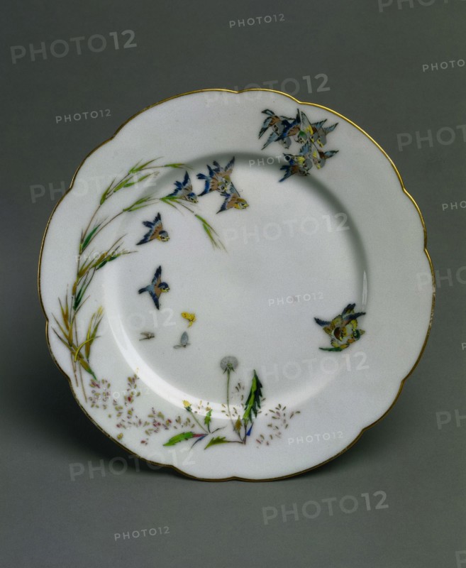 Plate: Combat, c. 1876. Félix Bracquemond (French, 1833-1914), Haviland & Co. (French). Porcelain; diameter: 24.1 cm (9 1/2 in.).