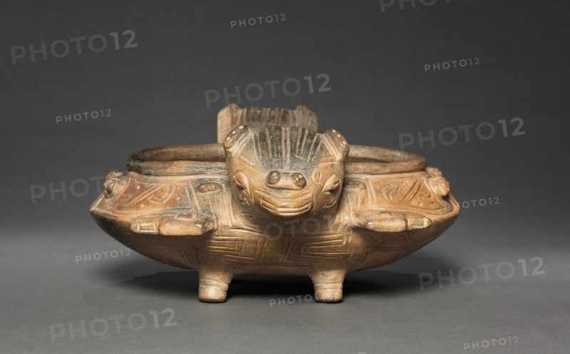 Double-Bat Bowl, c. 900-1550. Colombia, Tairona. Earthenware; overall: 13.1 x 32 x 27.3 cm (5 3/16 x 12 5/8 x 10 3/4 in.).