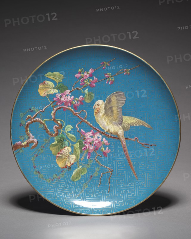Charger, 1878. Daubron frères (French). Glazed and gilt earthenware; diameter: 33 cm (13 in.).
