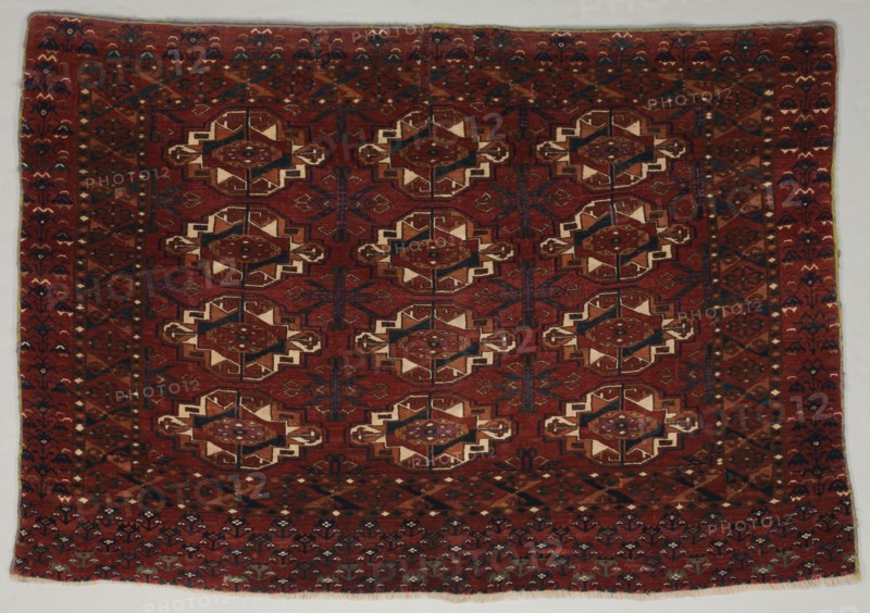 Turkmen Bag Face, 1800s. Turkmenistan, Saryk tribe of the Turkmen people (1850-1899), 19th century. Wool, silk, cotton; 252 symmetrical rug knots per square inch; overall: 88.9 x 127 cm (35 x 50 in.)