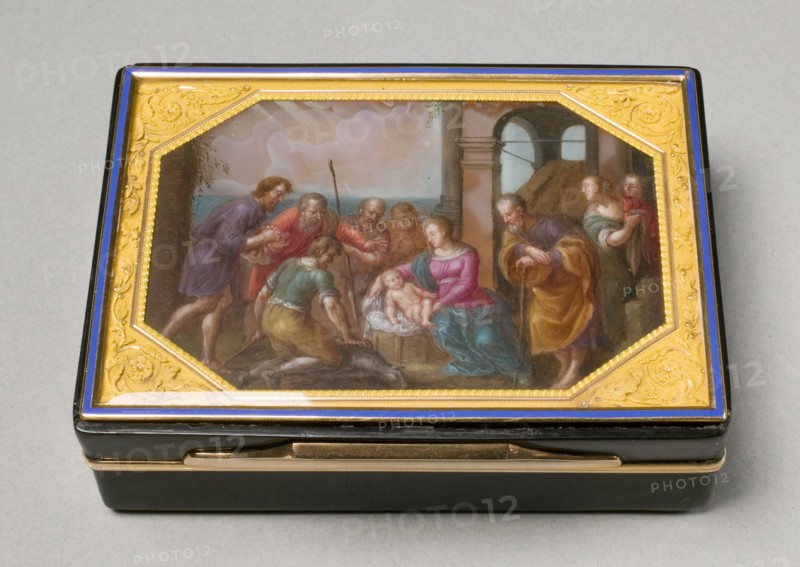 Snuff Box , c. 1810-20. Pierre-André Montauban (French). Gold-mounted tortoiseshell, agate, enamel; overall: 9.5 x 7 x 1.9 cm (3 3/4 x 2 3/4 x 3/4 in.).