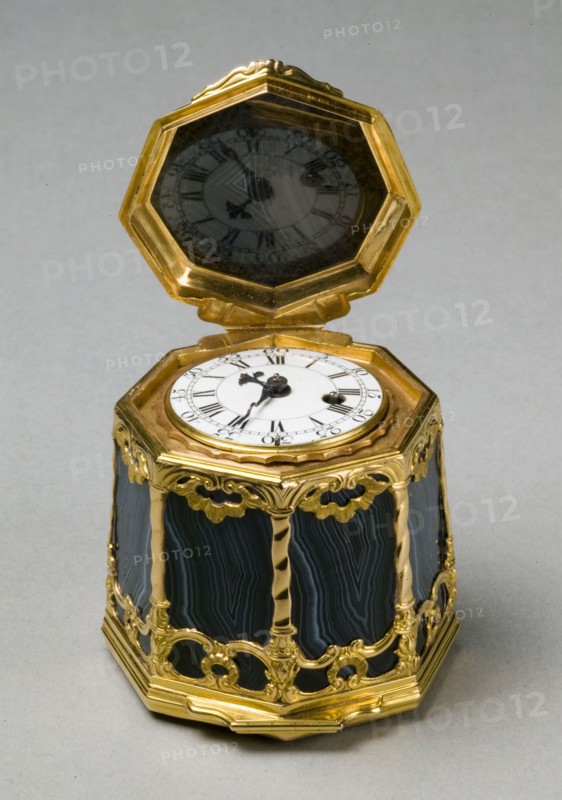 Snuff Box with Watch Movement (Bonbonnière), c. 1750. England, mid-18th century. Gold-mounted agate, enamel dial, glass; overall: 5.1 x 5.1 cm (2 x 2 in.).