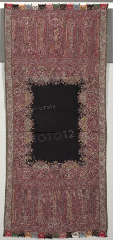 Long Shawl with Black Center and Exotic Four-Sided Gallery in Chinoiserie Style, 1840s. India, Kashmir, 19th century. 2/2 twill tapestry (S), double interlocked, pieced; refreshed; wool; overall: 332.8 x 139.6 cm (131 x 54 15/16 in.)