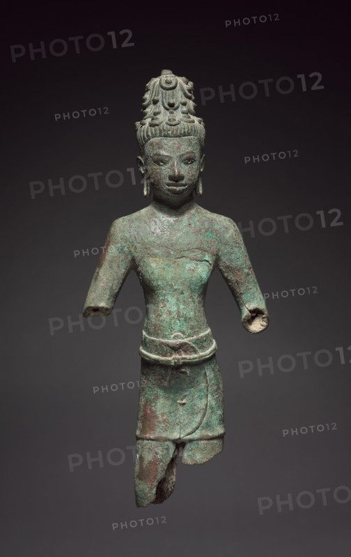 Bodhisattva, 700s. Northern Thailand, Buriram Province, ca. 8th century. Bronze; overall: 31.5 x 13.5 x 5 cm (12 3/8 x 5 5/16 x 1 15/16 in.).