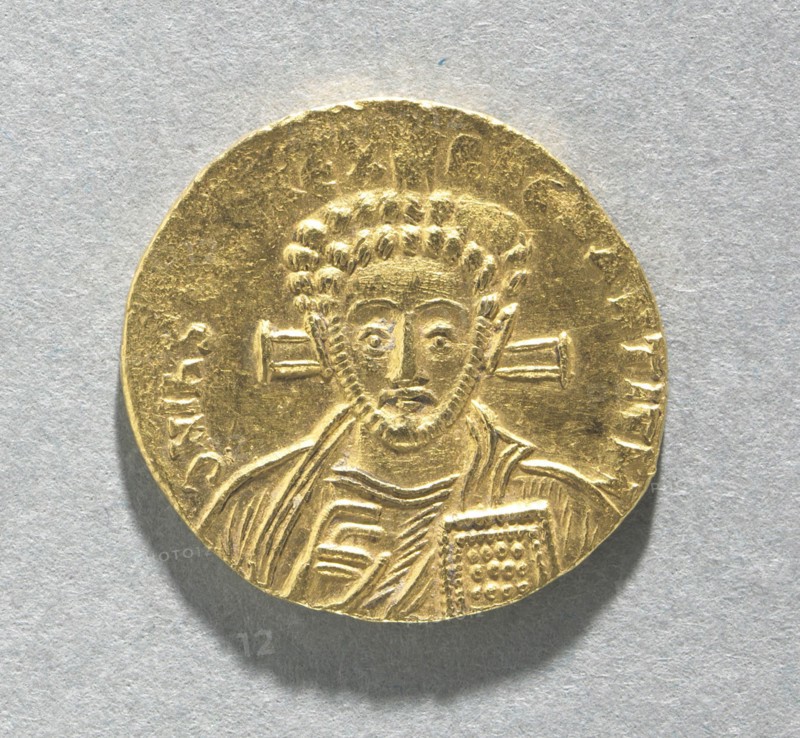 Solidus of Justinian II with Bust of Christ (obverse), 705. Byzantium, Constantinople, 8th century. Gold; diameter: 2 cm (13/16 in.).