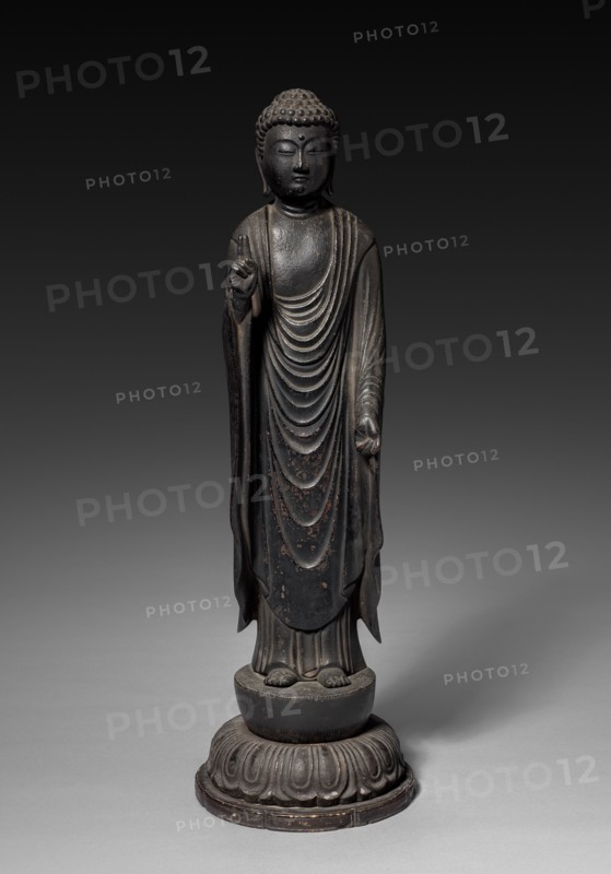 Amida, 14th century. Japan, Kamakura period (1185-1333) to Nanbokucho period (1336-1392). Patinated bronze; overall: 56 cm (22 1/16 in.).