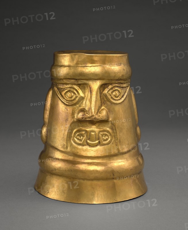 Head Beaker, 900-1100 . Central Andes (Peru), Lambayeque (Sicán) people, 10th century-12th century. Gold, hammered; overall: 23.5 x 19.8 cm (9 1/4 x 7 13/16 in.).