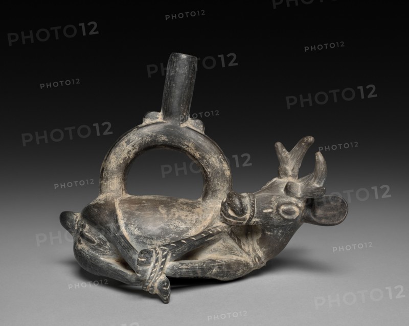 Bound Deer Effigy Vessel, 1000–1460s. Andes, north coast, Chimú people. Ceramic; overall: 18.7 x 24 x 13 cm (7 3/8 x 9 7/16 x 5 1/8 in.).