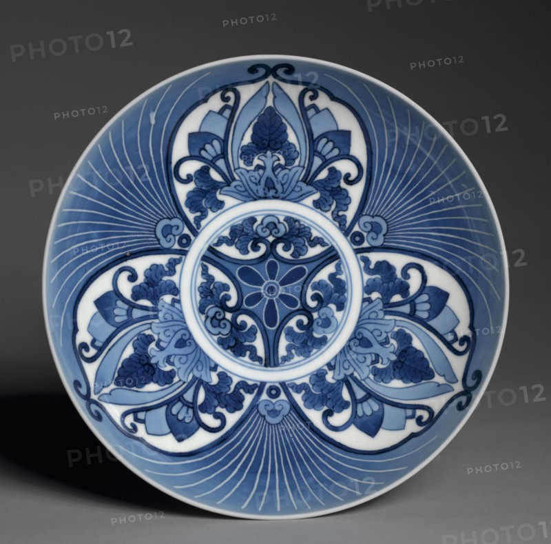 Dish with Ginkgo Leaves, c. 1688-1704. Japan, Edo period (1615–1868), Genroku era (1688-1704). Porcelain with underglaze blue (Hizen ware, Nabeshima type); diameter: 20 cm (7 7/8 in.).