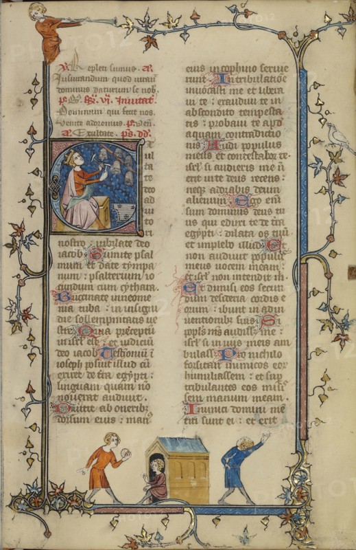 Initial E: David Playing the Bells; Paris, France; about 1320 - 1325; Tempera colors, gold leaf, and ink on parchment