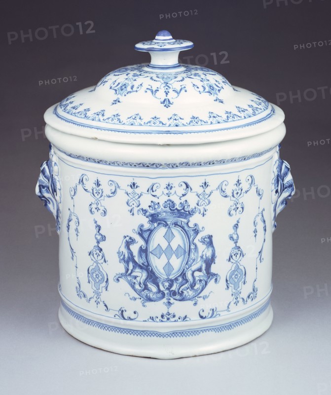 Lidded Jar; Joseph Olerys Manufactory, Moustiers, French, active about 1650 - present, Moustiers, France; about 1723 - 1725