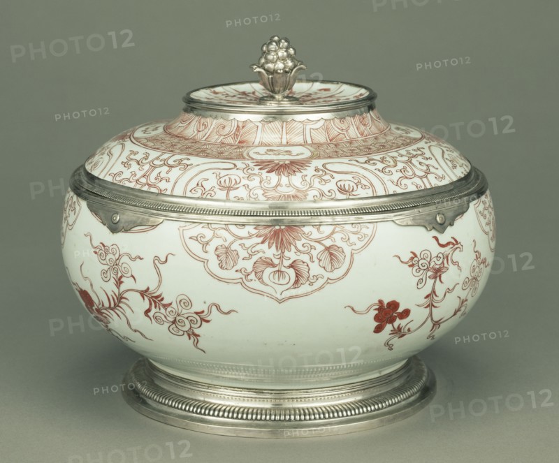 Lidded Bowl; China; porcelain about 1662 - 1722; mounts about 1722 - 1727; Hard-paste porcelain; enamel decoration and gilding