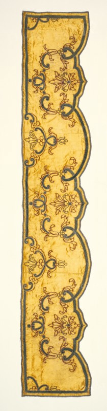 Upper inner head valence; about 1690 - 1715; Silk satin; cording; velour; silk embroidery; damask panels with linen linings