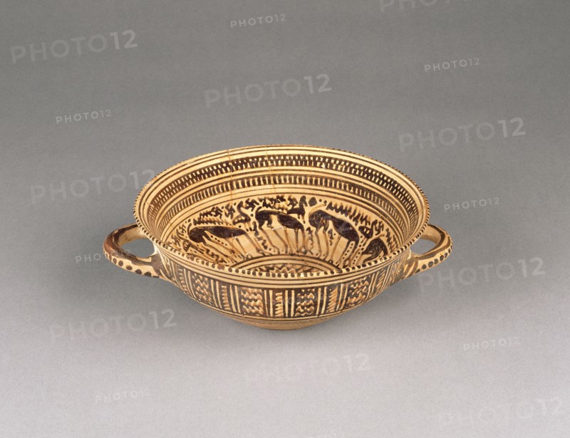 Geometric Attic Cup; Athens, Greece; about 730 B.C; Terracotta; 6 × 19.3 cm, 2 3,8 × 7 5,8 in