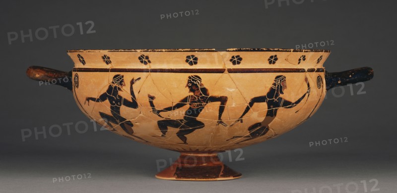 Black-Figure Komast Cup; Attributed to the Painter of Copenhagen 103; Attica, Greece; about 580 - 575 B.C; Terracotta; 9.7 × 26.