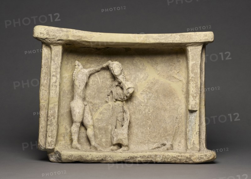 Relief with Orestes and Clytemnestra; Sicily, Italy; 550 - 525 B.C; Terracotta; 26.4 × 35.5 × 9 cm, 10 3,8 × 14 × 3 9,16 in