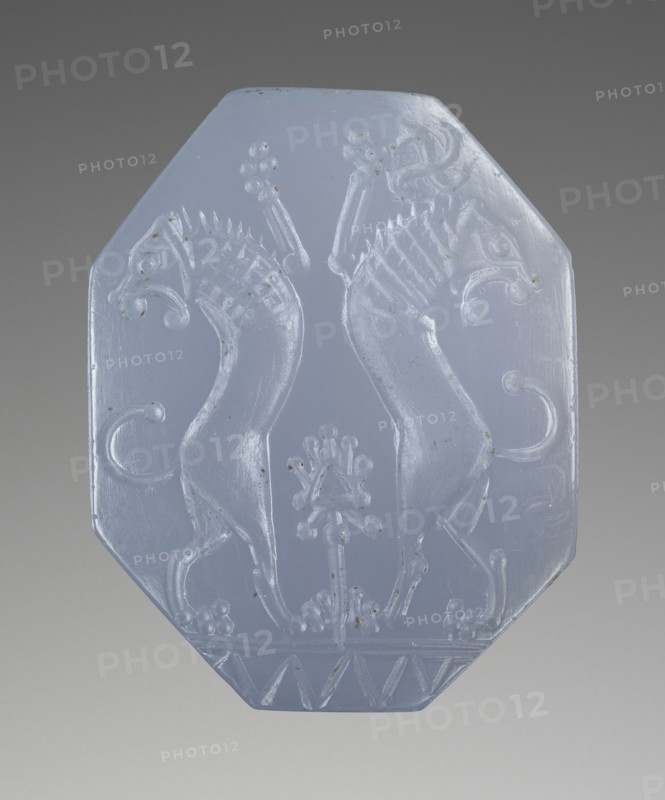 Octagonal Pyramidal Stamp Seal; Persian Empire; about 500 B.C; Blue chalcedony; 1.9 × 1.5 cm, 3,4 × 5,8 in