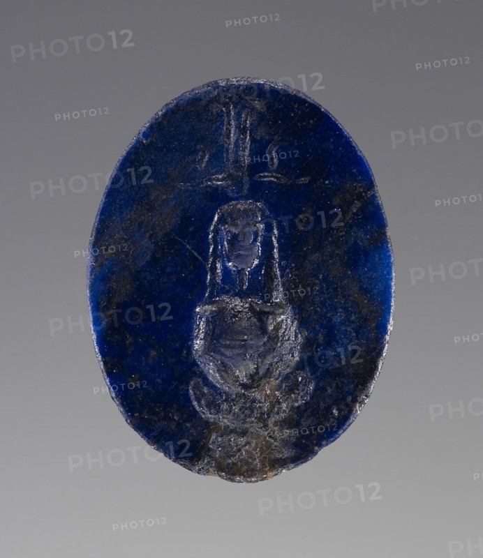 Engraved Gem; 2nd century; Lapis lazuli; 1.8 × 1.4 × 0.3 cm, 11,16 × 9,16 × 1,8 in