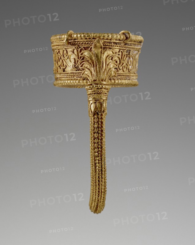Ring with Bellerophon Spearing the Chimaera; Attributed to Santa Eufemia Master, Greek, South Italian, active 340 - 320 B.C