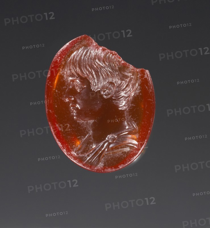 Engraved Gem; about 20; Honey-colored sard; 1.5 × 1.2 × 0.3 cm, 9,16 × 7,16 × 1,8 in