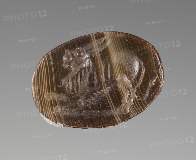 Engraved Gem with a Lynx; Italy; 2nd - 1st century B.C; Banded agate; 1.2 × 0.9 × 0.2 cm, 1,2 × 5,16 × 1,16 in