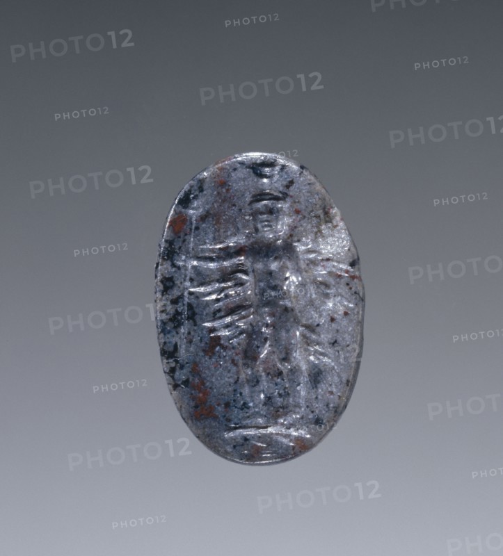 Engraved Gem; Italy; 2nd century; Banded Agate; 1.1 x 0.7 x 0.2 cm, 7,16 x 1,4 x 1,16 in
