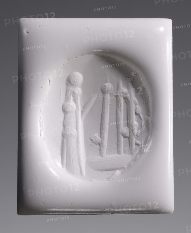 Faceted Pendant Stamp; Europe; 20th century?; Chalcedony; 2 x 1.4 x 1.5 cm, 13,16 x 9,16 x 5,8 in